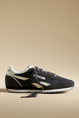 Reebok Classic Az Washed Black And Chalk Suede Leather Sneakers In Black