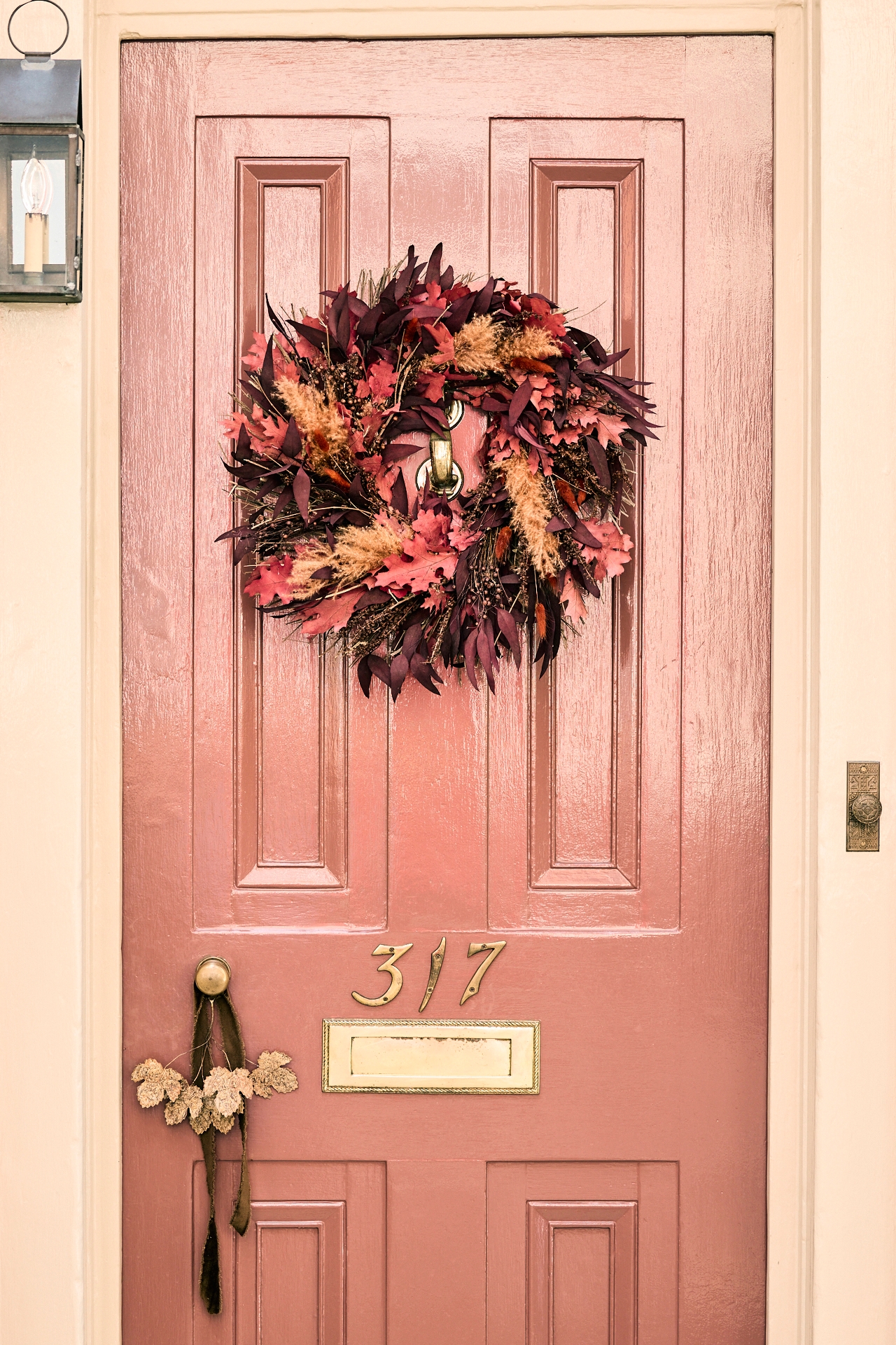 Dried Autumnal Embrace Wreath