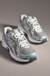 New Balance 740 Sneakers