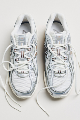 New Balance 740 Sneakers In White