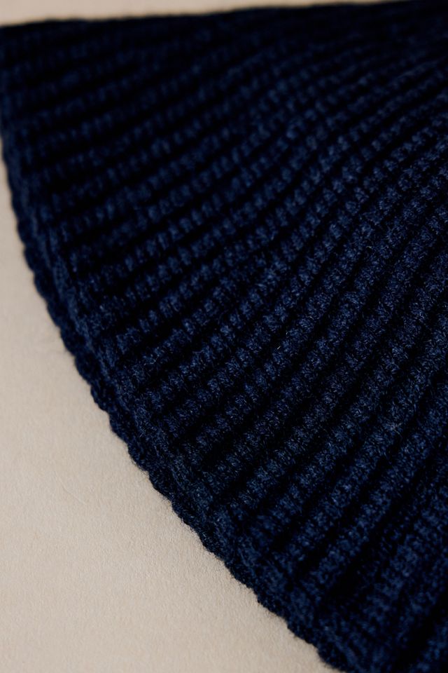 Wavy Cloche Hat | Anthropologie UK display picture 2