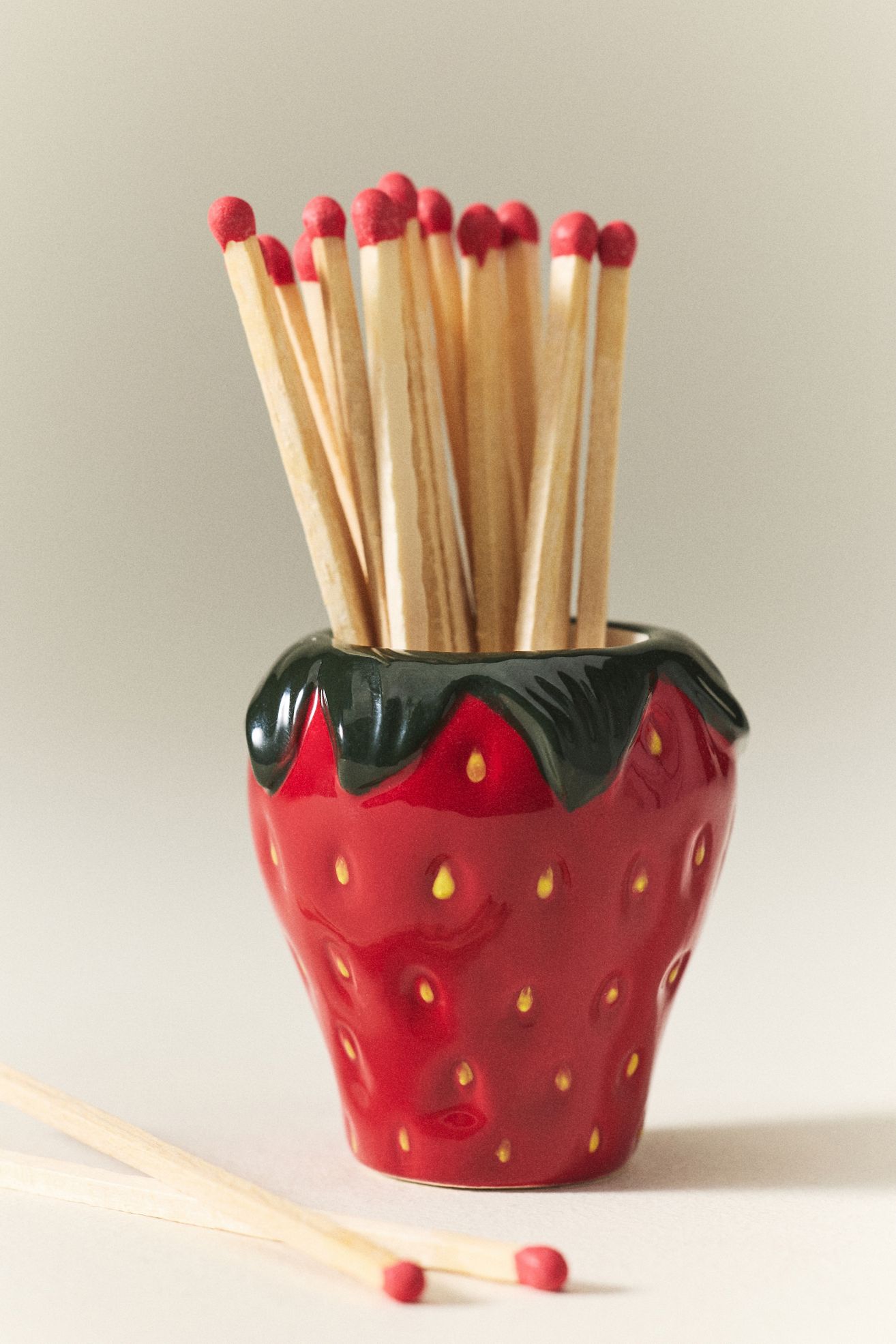 Ceramic Striker Match Holder - Strawberry, One Size
