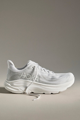 Clifton 10 Sneakers