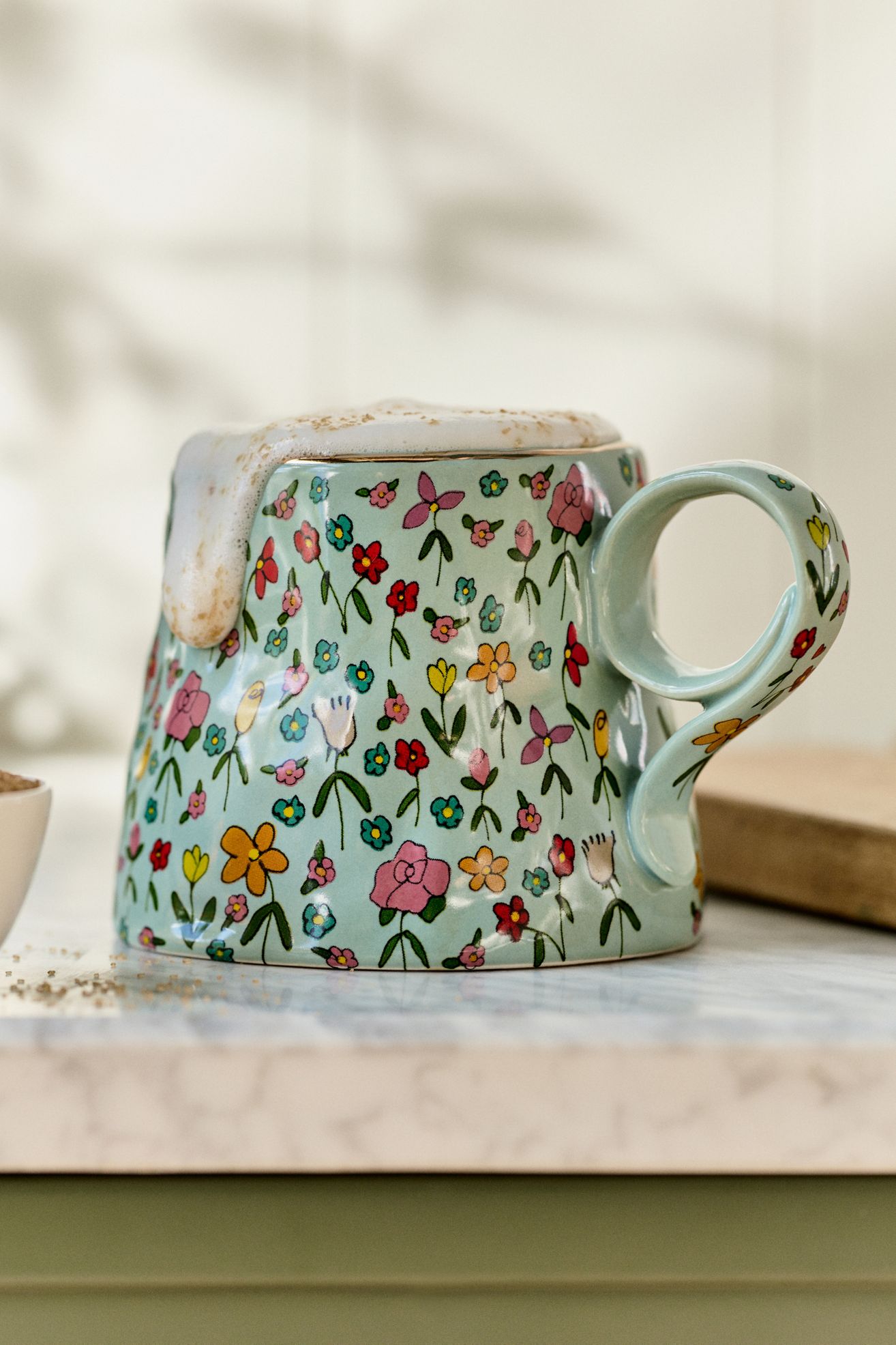 The Mud Fairy Blooming Hearts Stoneware 24k Gold Accent Mug - Blue, One Size
