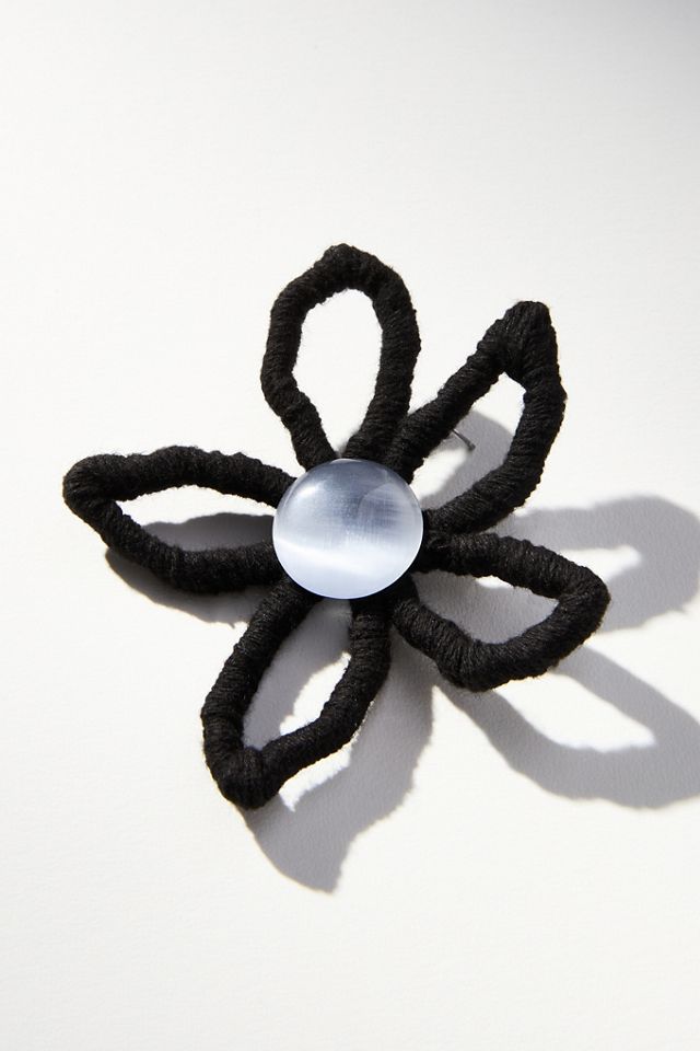Pearl-Center Flower Earrings #1