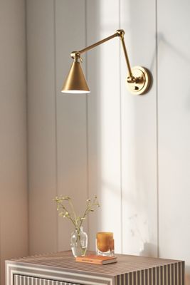 Regina Andrew Sal Task Sconce