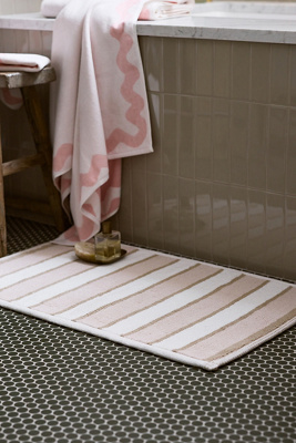 Tapis de bain en coton à rayures tuftées Sutton