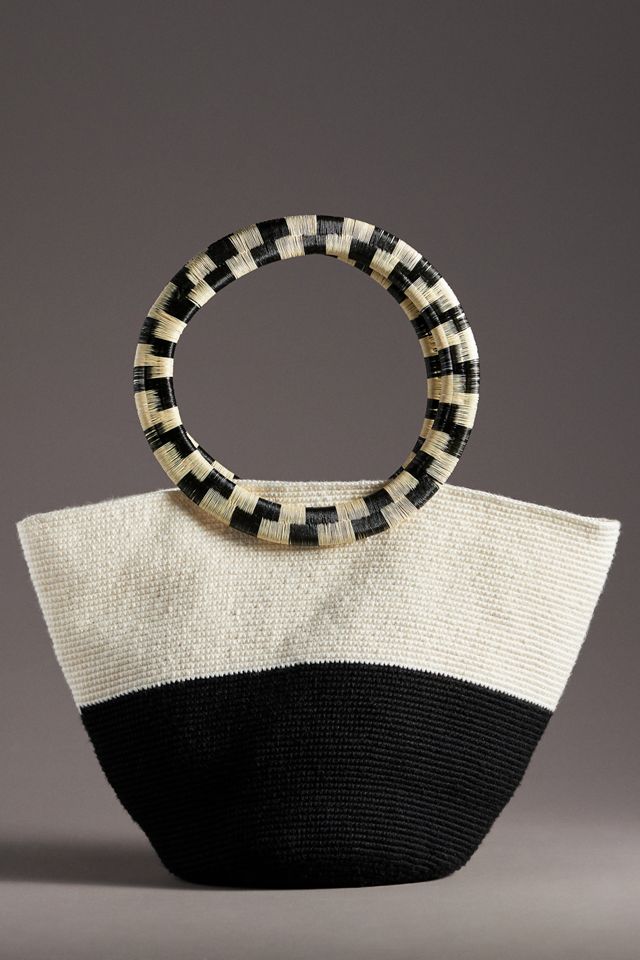 Soraya Hennessy Werregue Crochet Tote #1