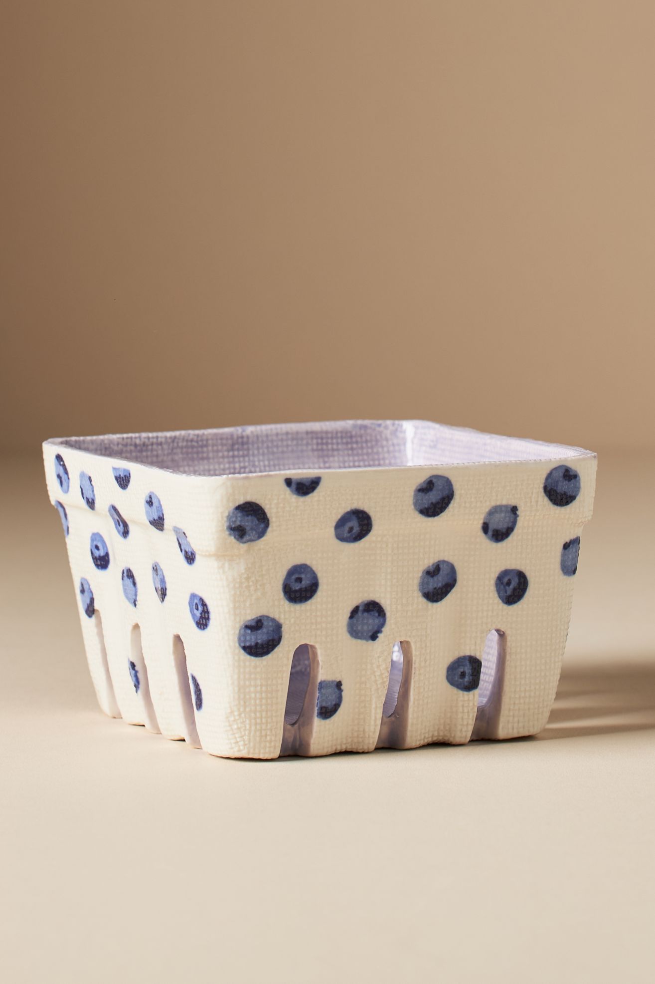 Fruta Stoneware Berry Basket - Blueberry, One Size
