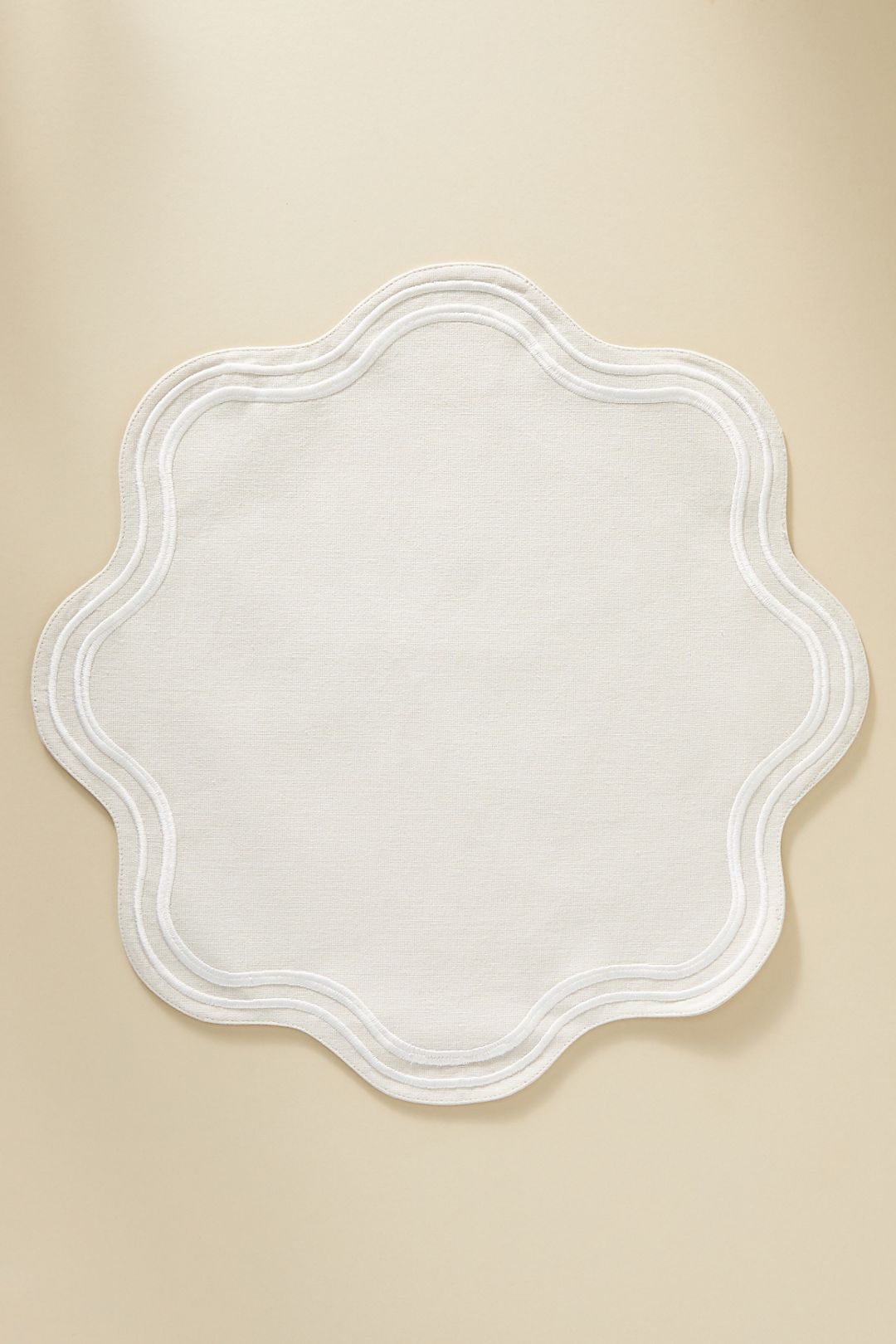 Madeline Embroidered Round Placemat - Neutral, Standard, One Size
