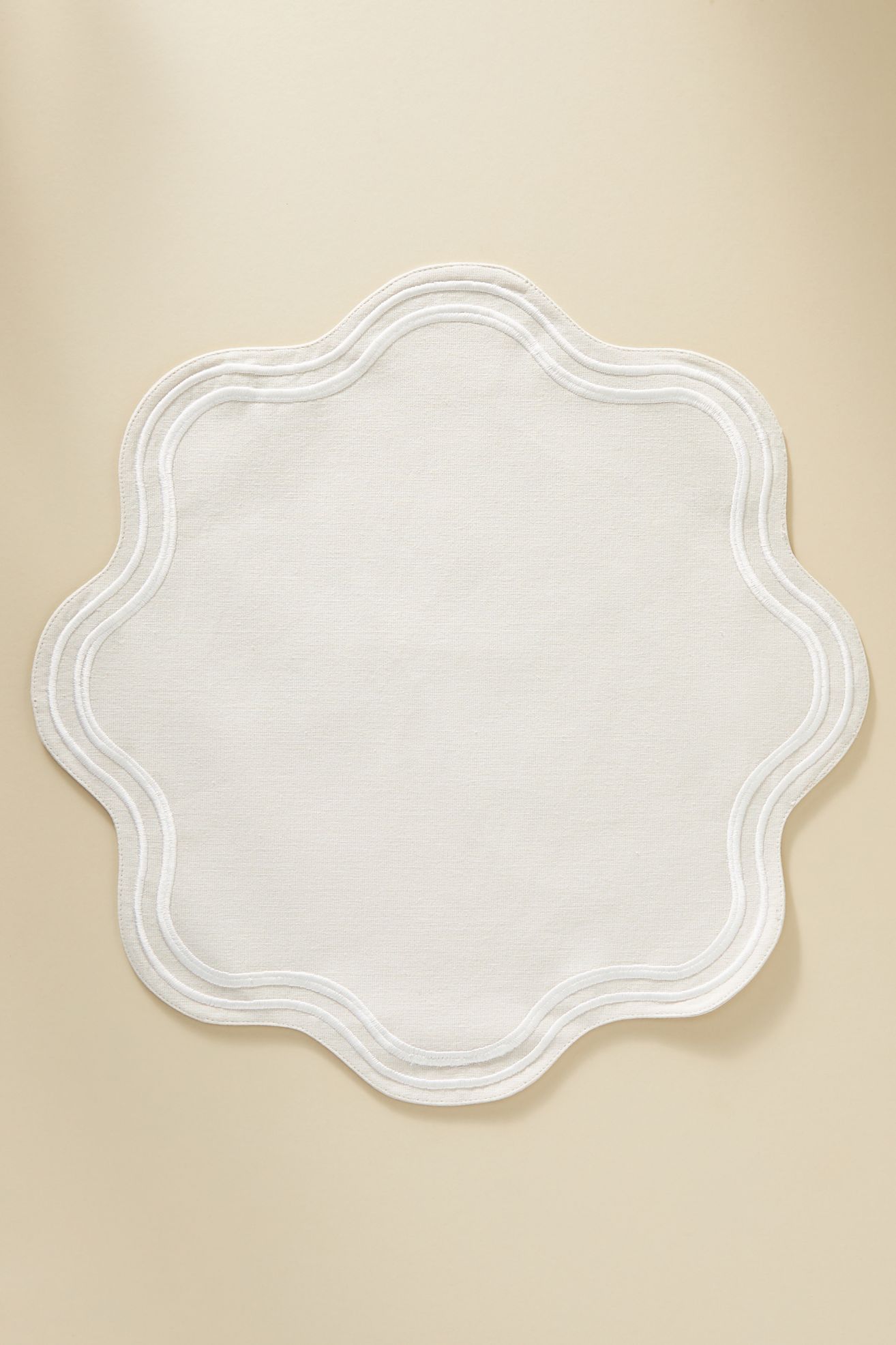 Madeline Embroidered Round Placemat - Neutral, One Size