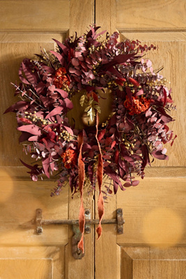 Terrain Dried Vermilion Ember Wreath