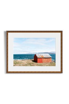 ARTFULLY WALLS RED CABIN AT THE FJORDS 