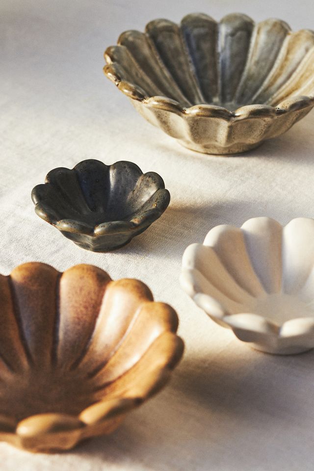 Ruffle Nesting Nut Bowls, Assorted Set of 4 #1