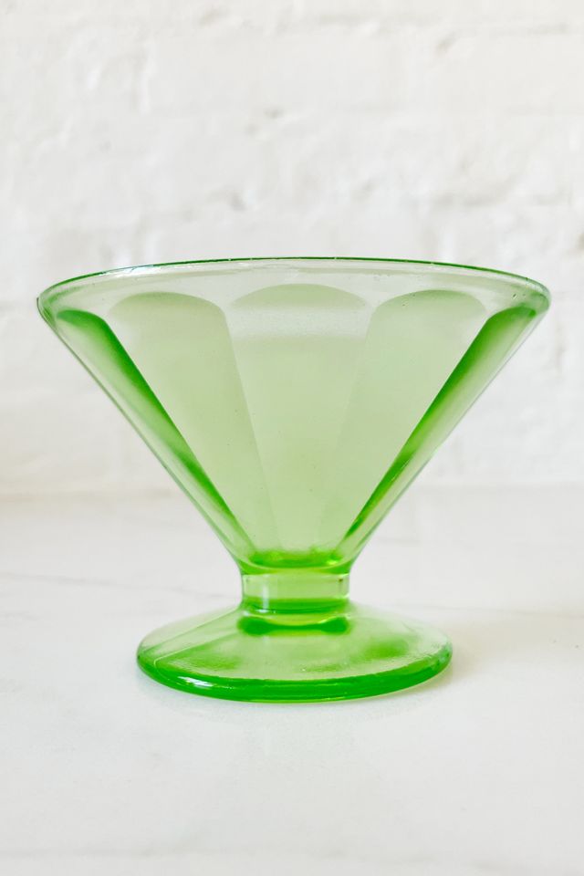 Old Flame Candle Co. Vintage 1930s Green Glow Dessert Cups #3
