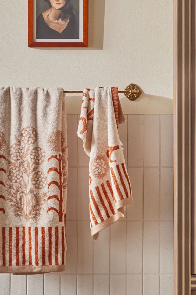 Stella Towel Bar #4
