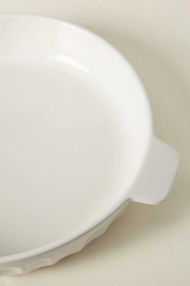 The Latte Stoneware Pie Dish: Amelie Edition #1