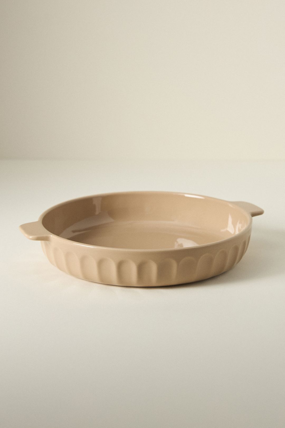 The Latte Stoneware Pie Dish: Amelie Edition - Croissant, Standard, One Size