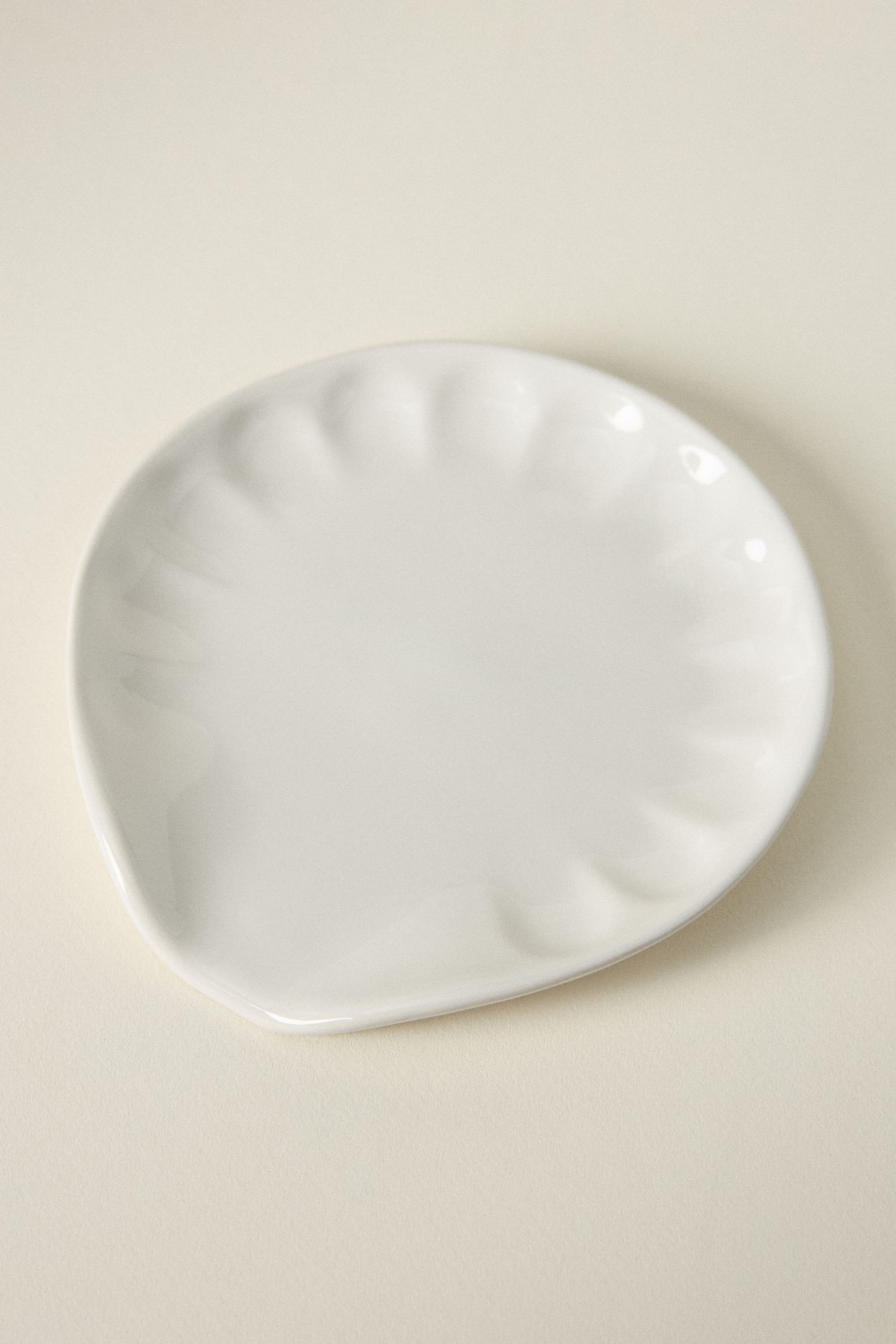 The Latte Stoneware Spoon Rest: Amelie Edition - Cream, Standard, One Size