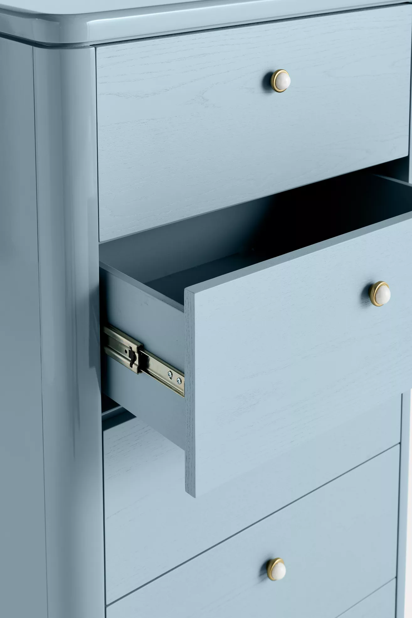 Tasha Lacquer Five-Drawer Dresser - thumbnail 9