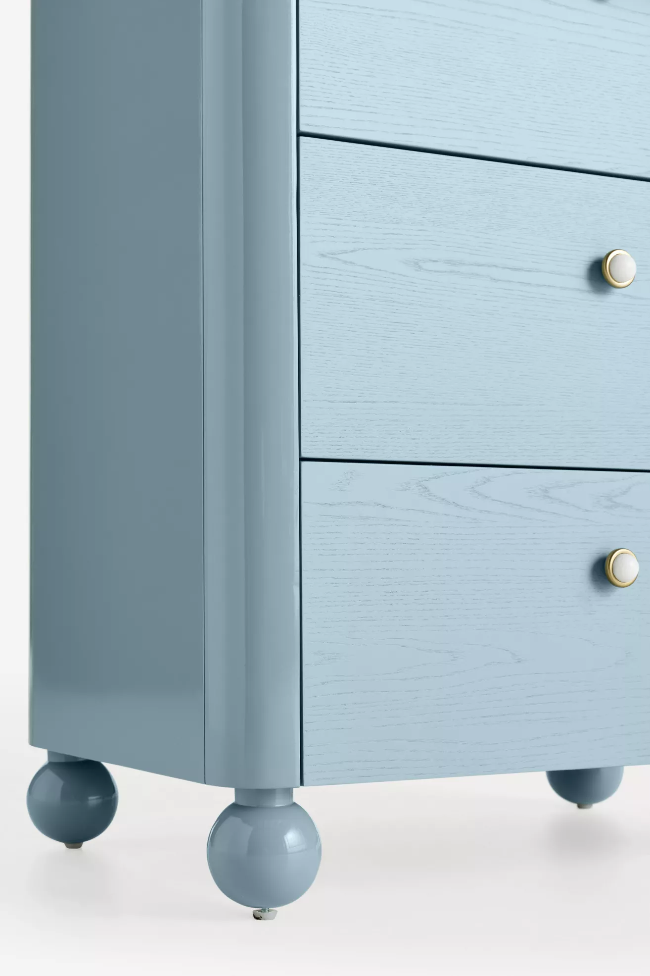 Tasha Lacquer Five-Drawer Dresser - thumbnail 10