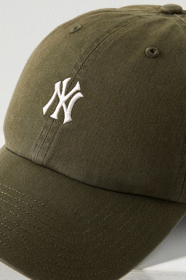 【New Era】 ★ MLB WASHED MINI LOGO UNSTRUCTURE BALL CAP ★ New York Yankees Mini Logo Washed Cream 9TWENTY Adjustable