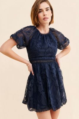 Anthropologie ML Monique Lhuillier レースドレスUS4 即納 ML Monique Lhuillier Lace Maxi Dress | Anthropologie