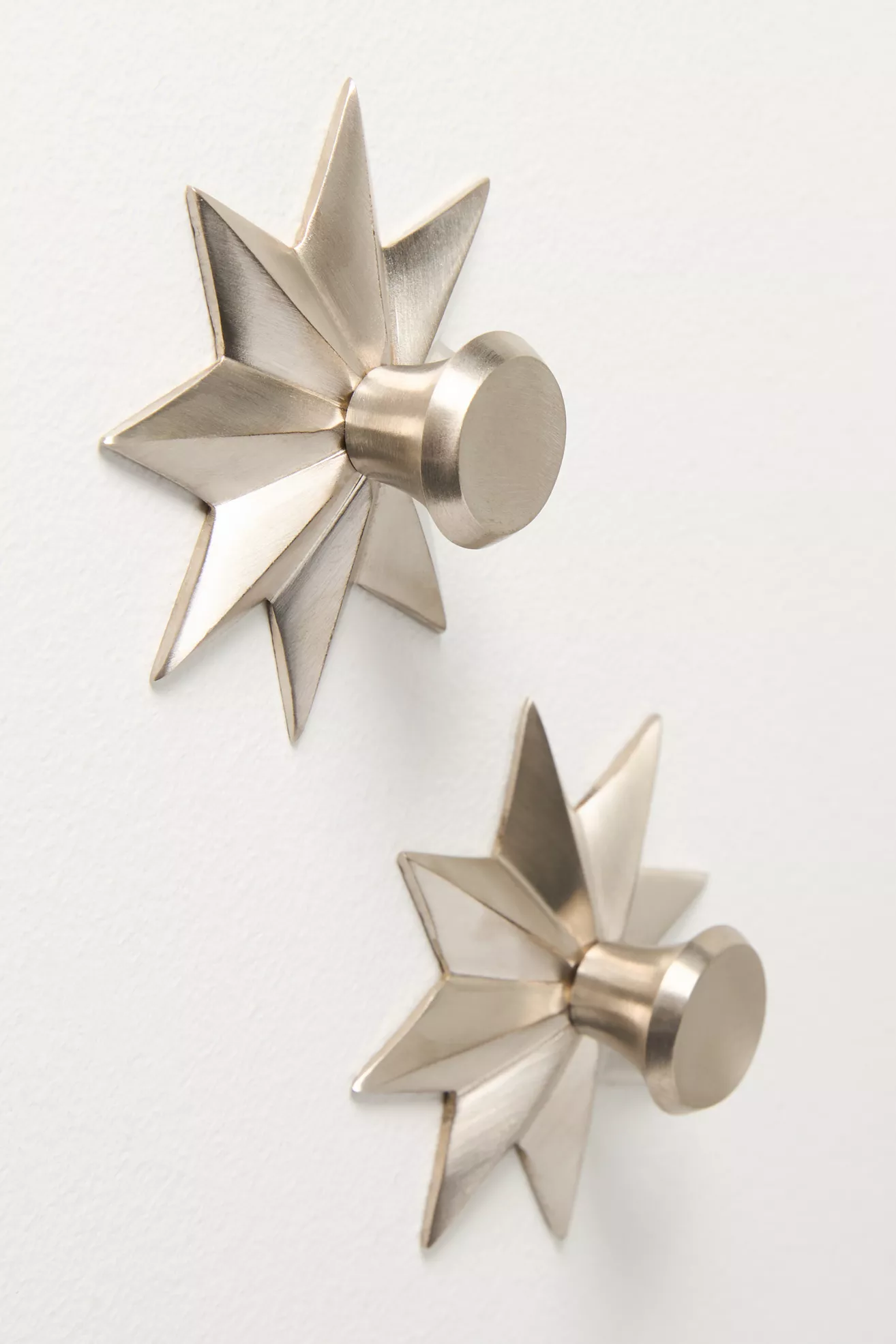 Arthur Star Knobs, Set of 2 - thumbnail 6