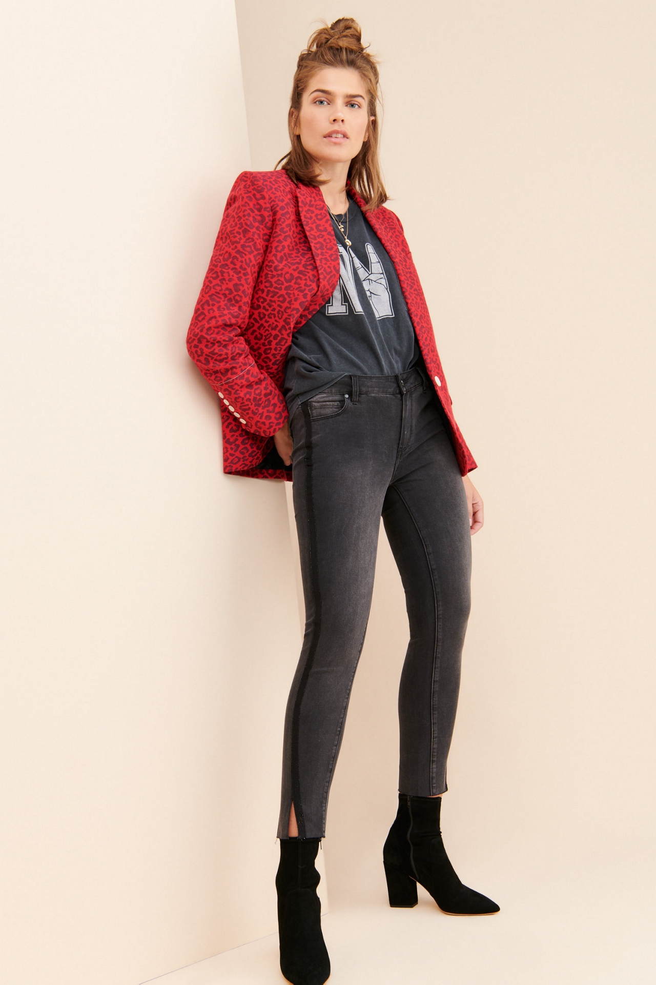 PAIGE Verdugo Twisted Seam Skinny Jeans
