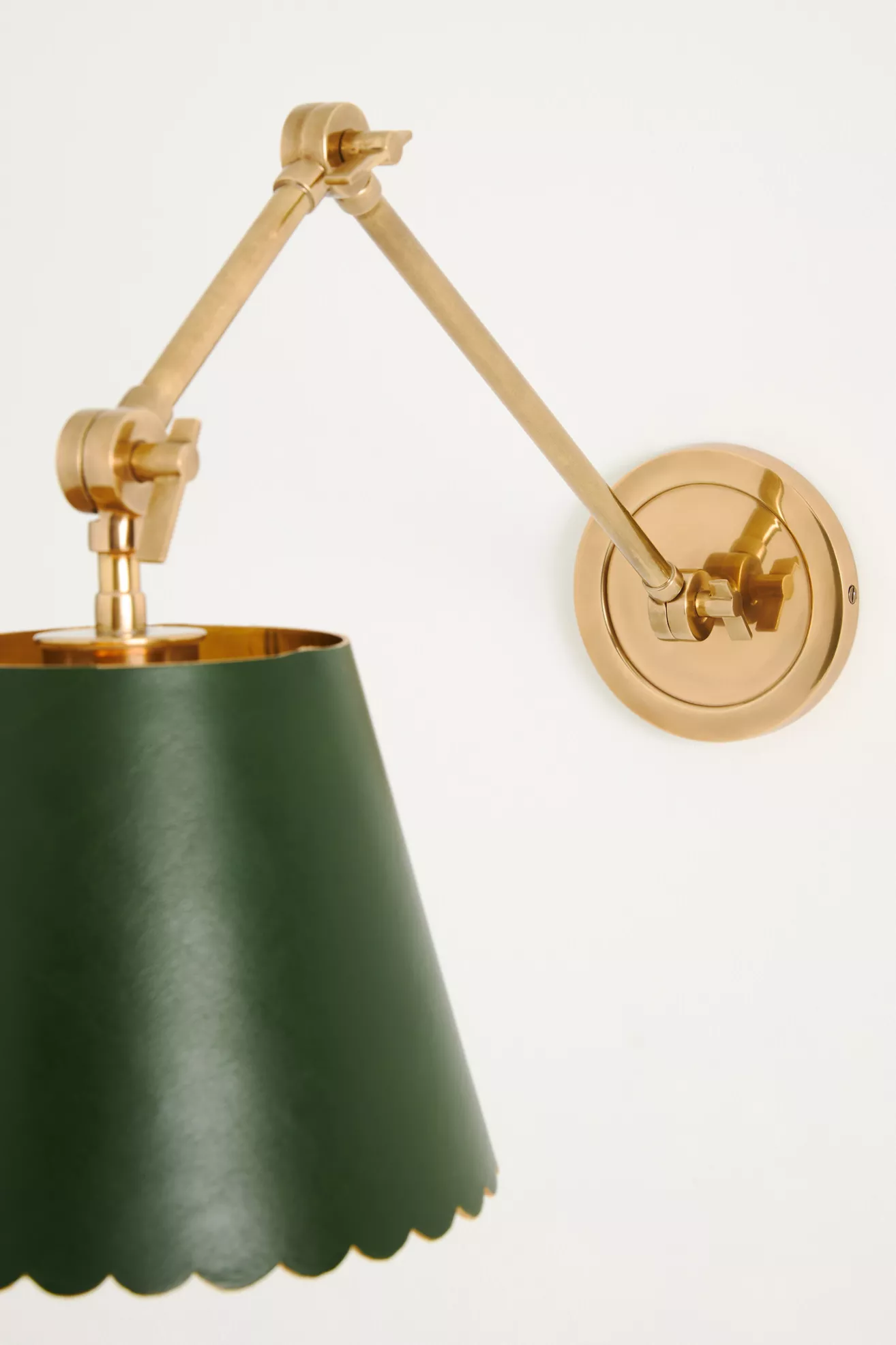 Roberta Scalloped Leather Task Sconce Wall Light - thumbnail 10