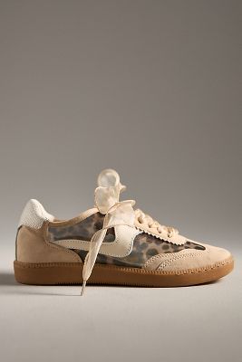 Notice Sneakers