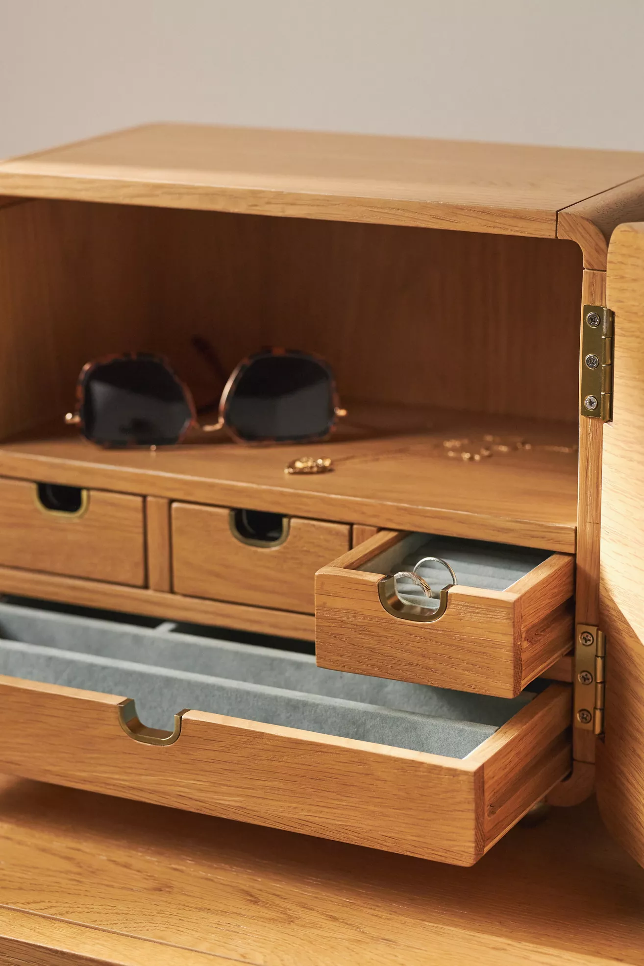 Elle Jewelry Storage Cabinet - thumbnail 3