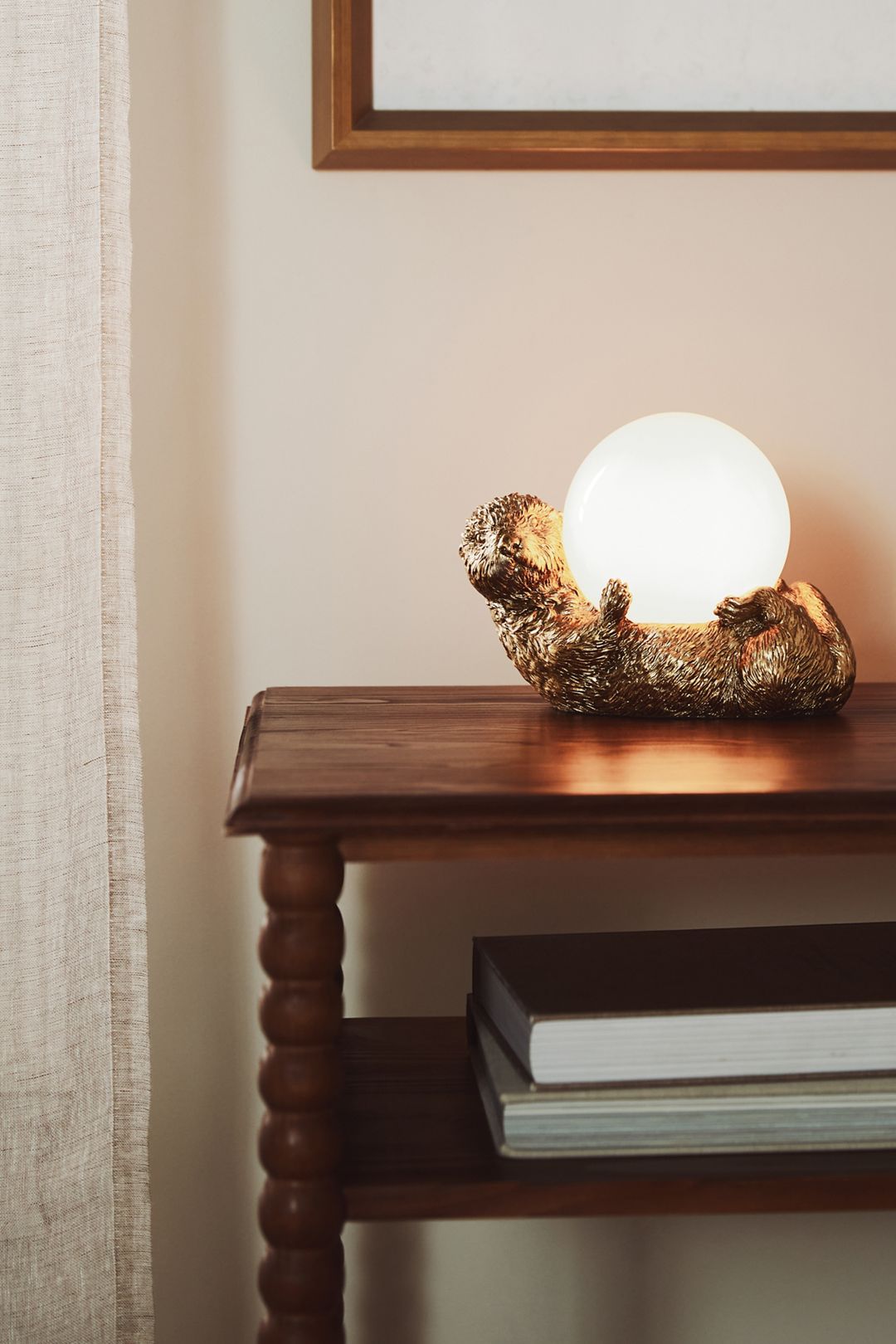 The Icon Table Lamp: Otter Edition - Gold, Standard, One Size