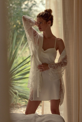 Darling Short Lace Cover-Up Robe