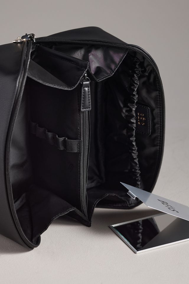 BÉIS The Wicked Toiletry Kit #2
