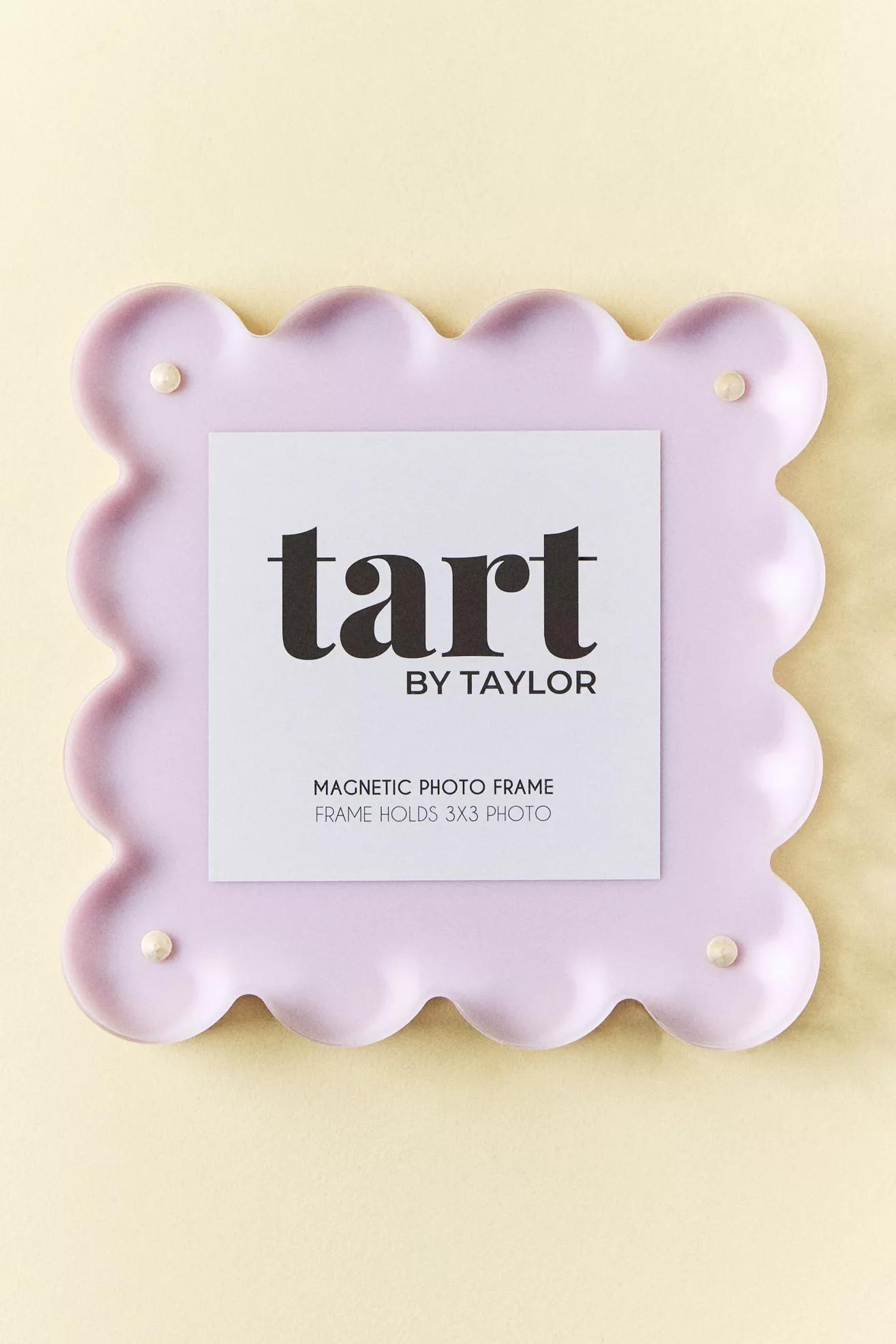 Acrylic Scalloped Picture Frame - thumbnail 4