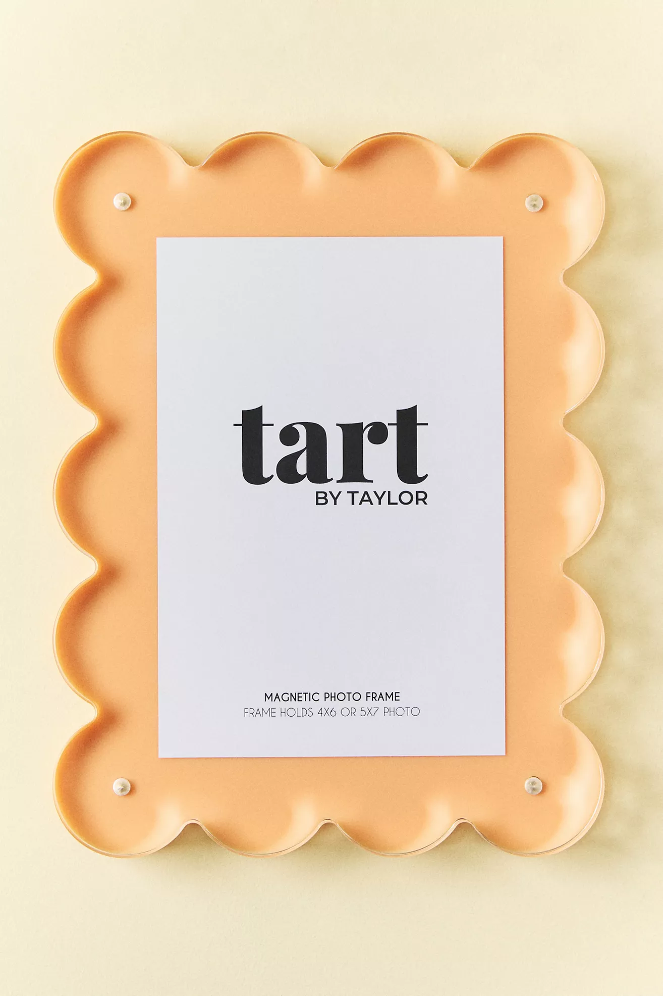 Acrylic Scalloped Picture Frame - thumbnail 8