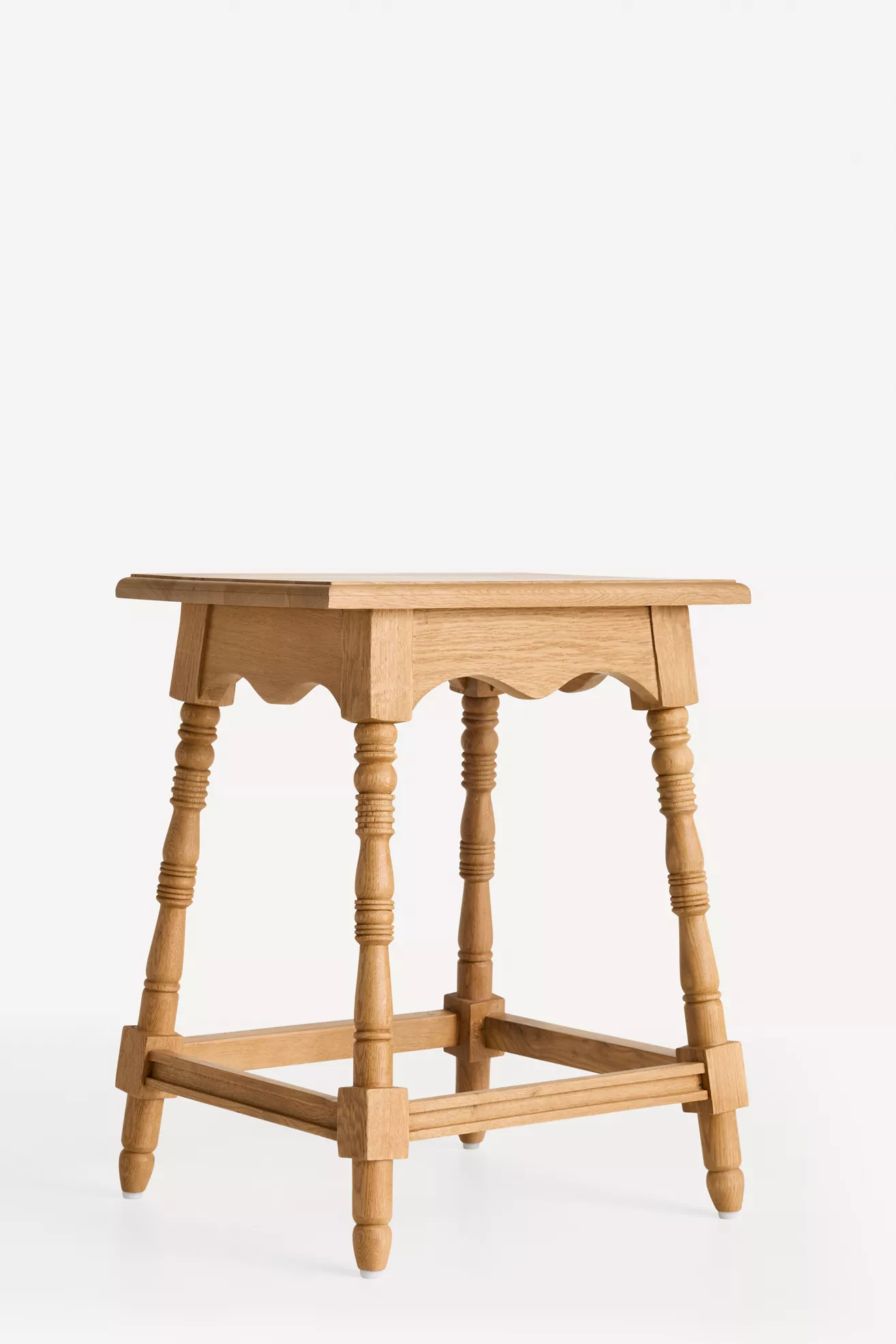 Clara Wood Side Table - thumbnail 3