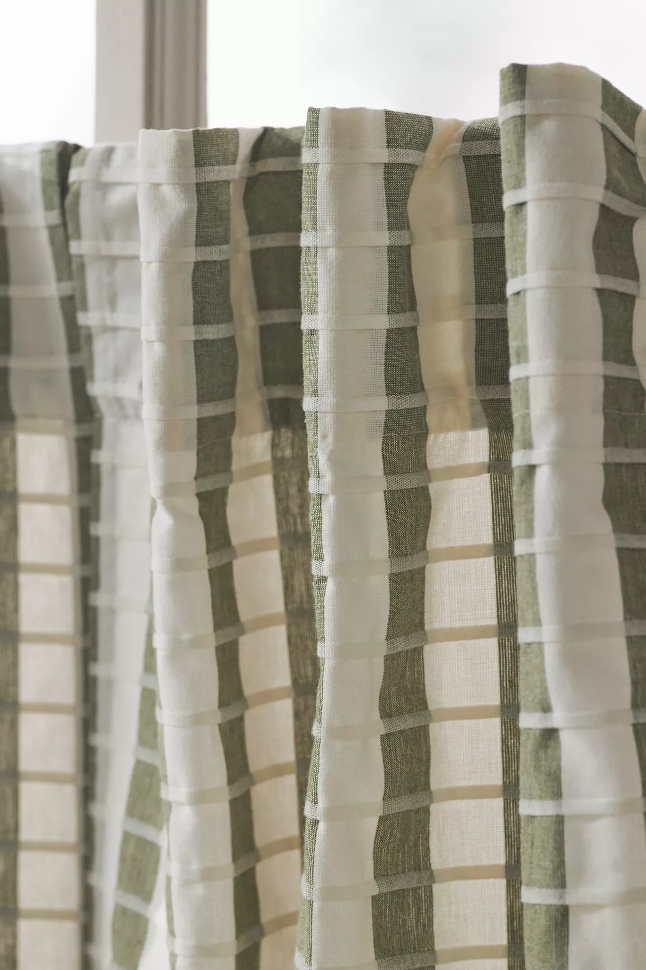 Cotton Woven Stripe Café Curtains, Set of 2 - thumbnail 4