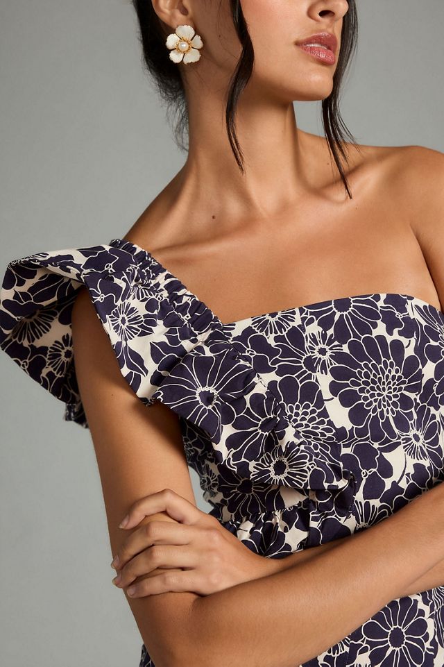 Ruffle One-Shoulder Slim Dress