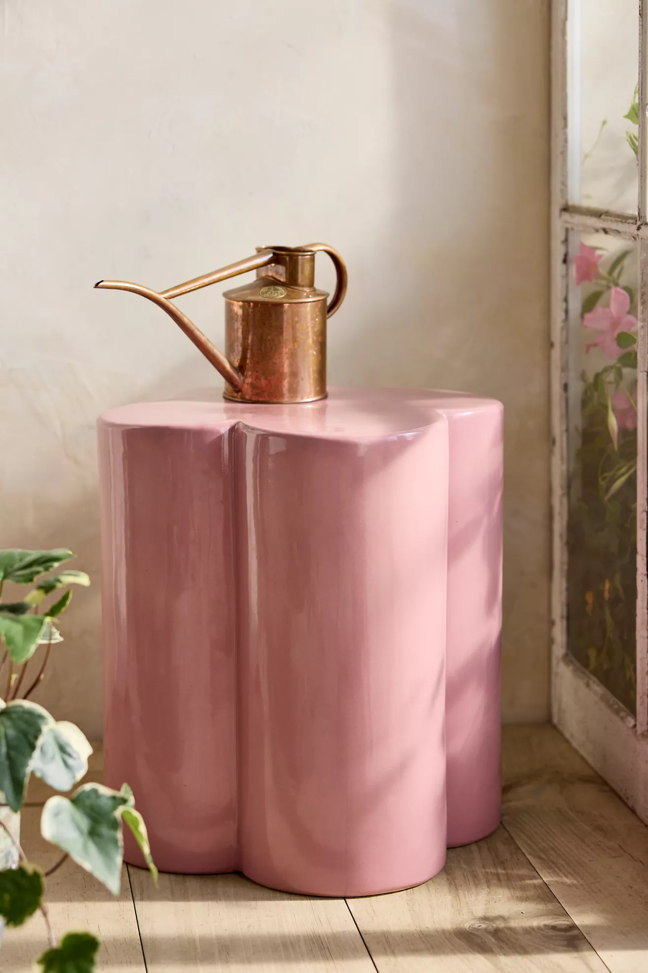 Clover Ceramic Side Table - thumbnail 10