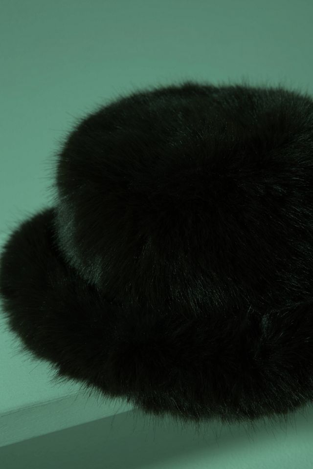 Shaggy Faux-Fur Bucket Hat | Anthropologie