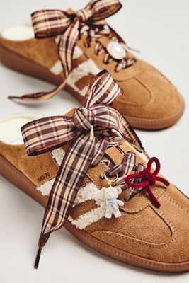 Satin Polka Dot Shoe Laces