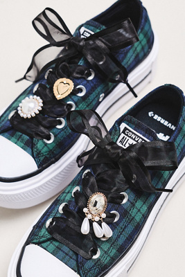 By Anthropologie Shoe Charm & Laces Set In Black