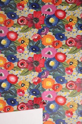 Blazing Poppies Floral Wallpaper