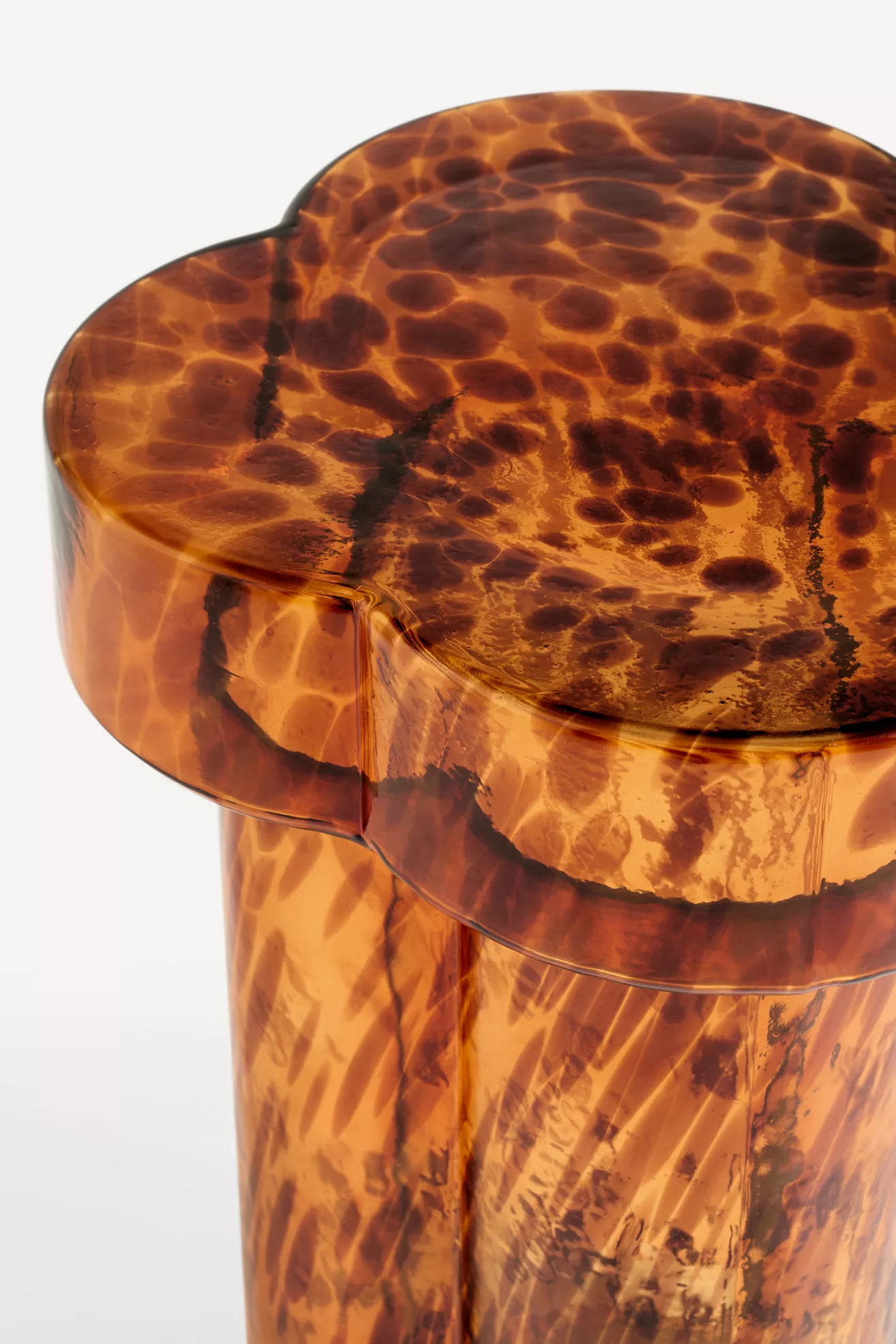 Manor Glass Side Table - thumbnail 8