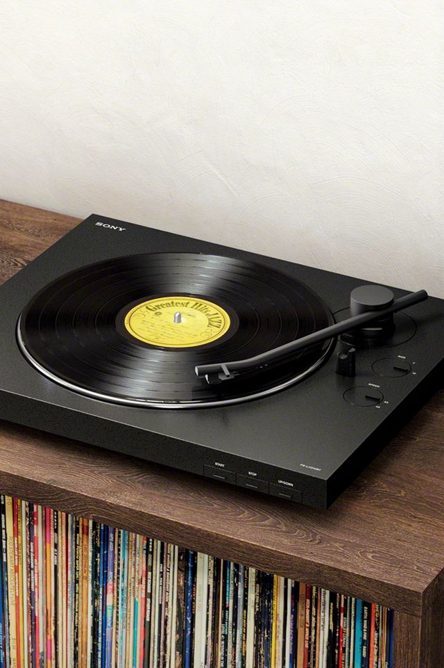 Black Aluminum Belt Drive Turntable with USB and Bluetooth