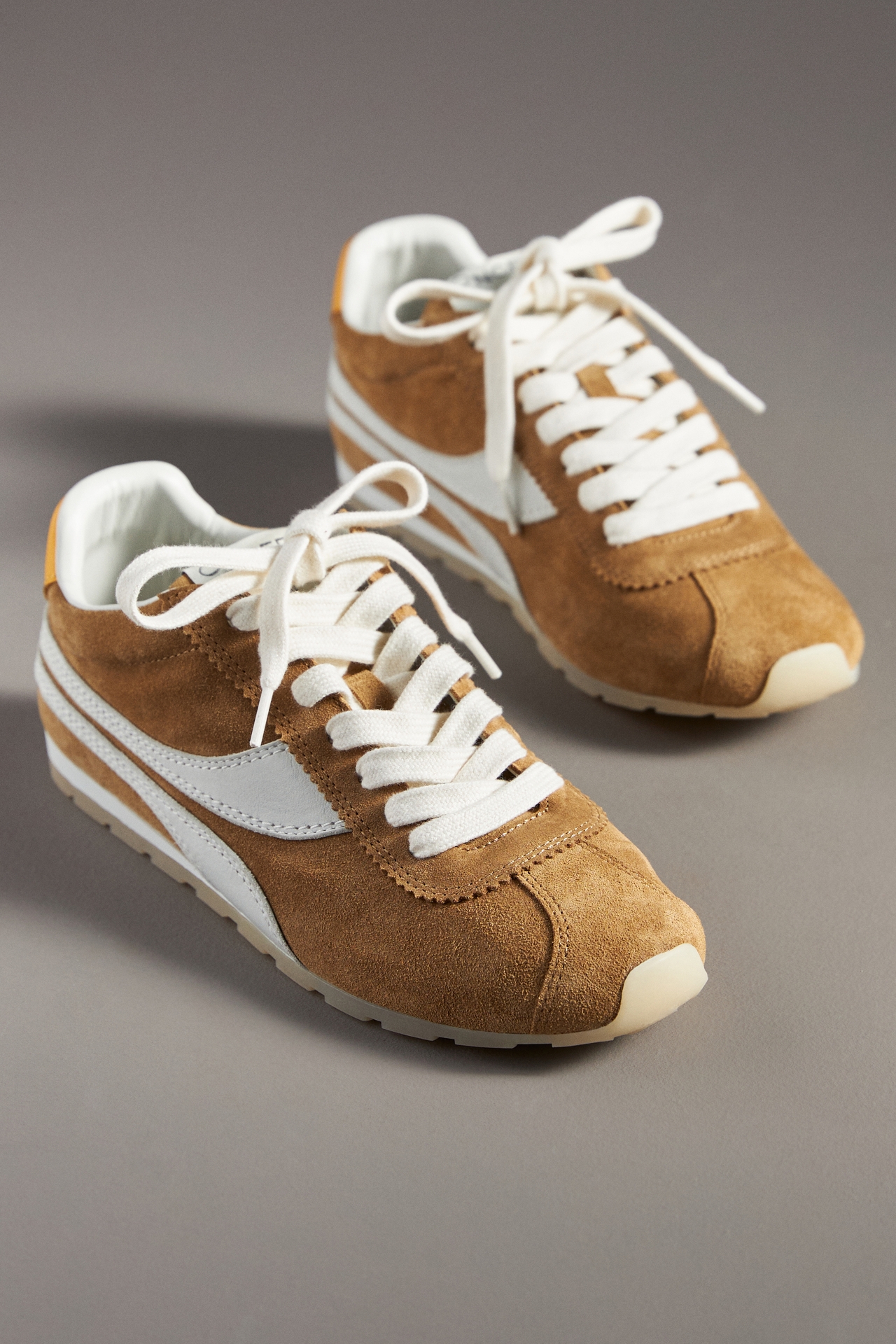 ONCEPT Essex Suede Ballet Sneakers