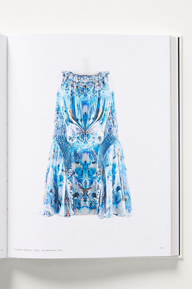 Sleeping Beauties: Reawakening Fashion #1