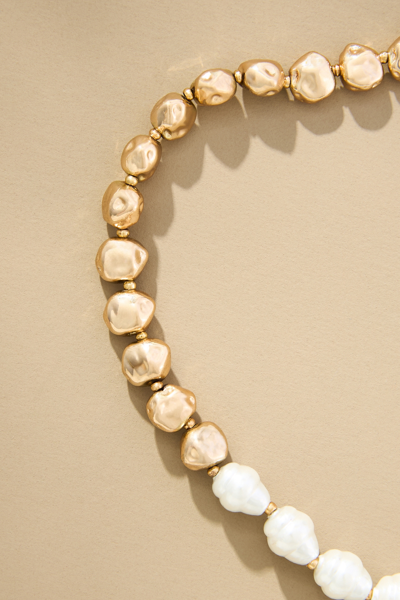 Hammered Pearl Beaded Necklace